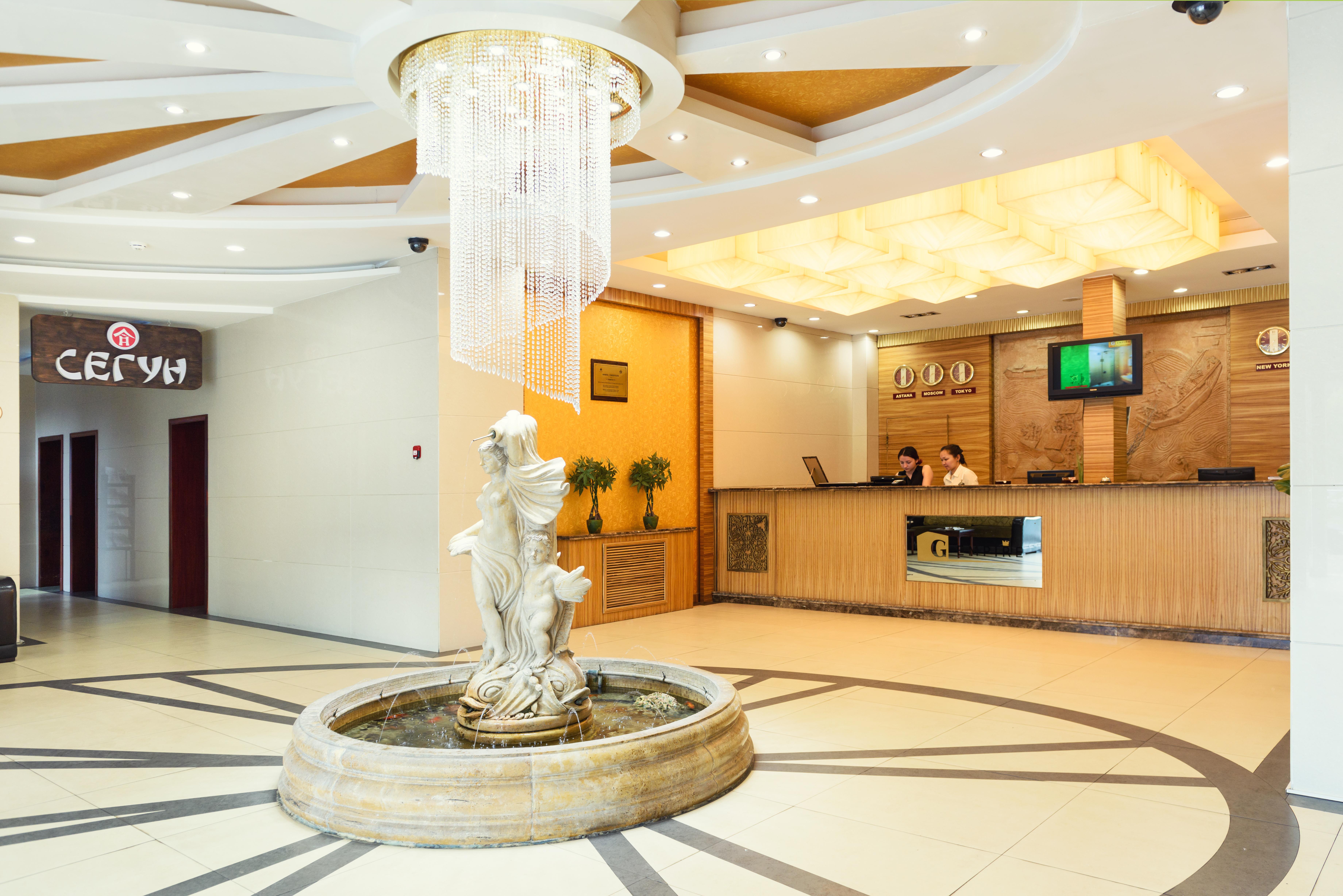 G Empire Hotel Astana Buitenkant foto
