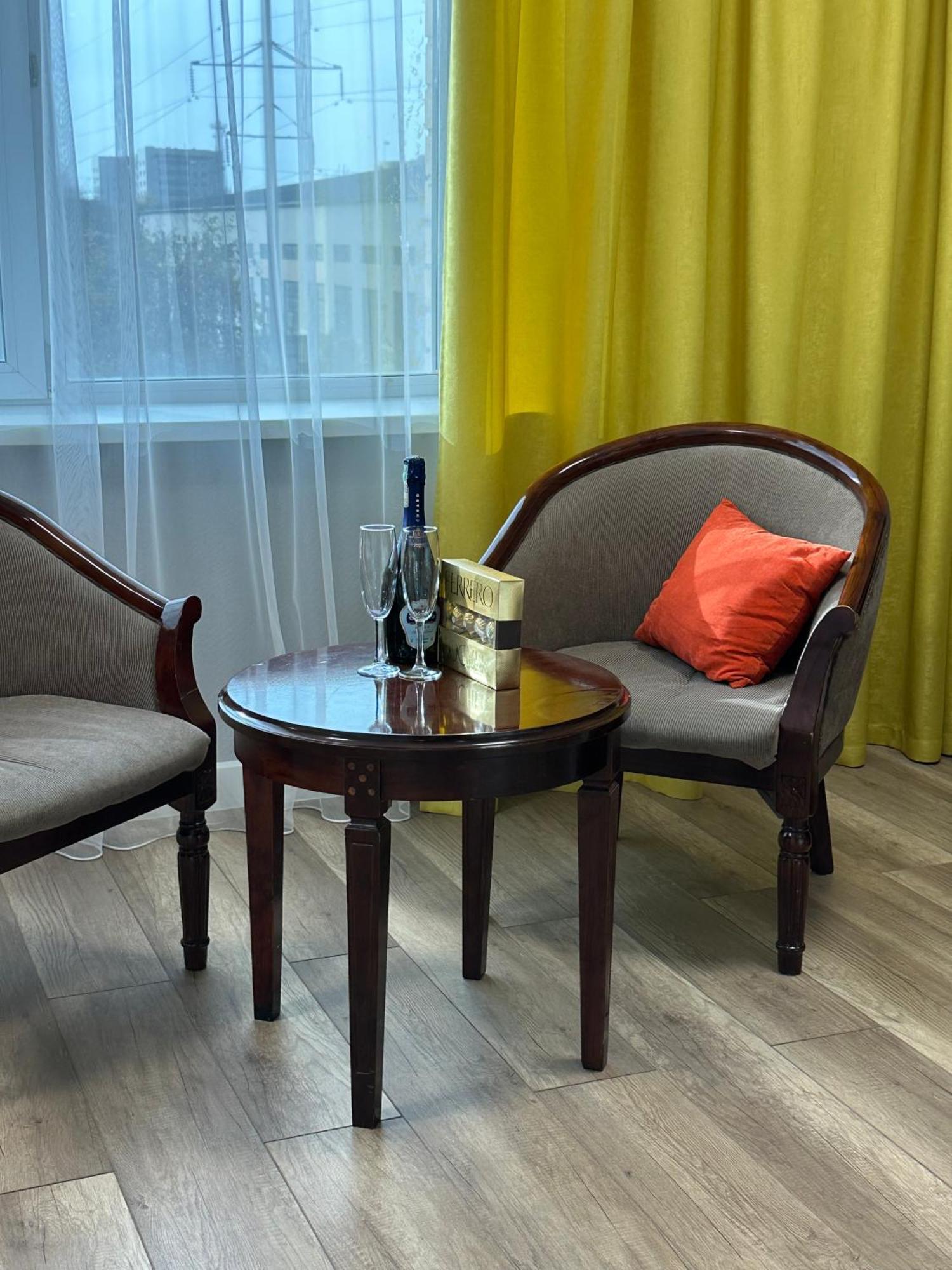 G Empire Hotel Astana Buitenkant foto